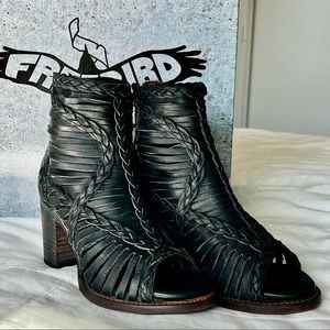 Freebird - Bela Bootie - Black - 7